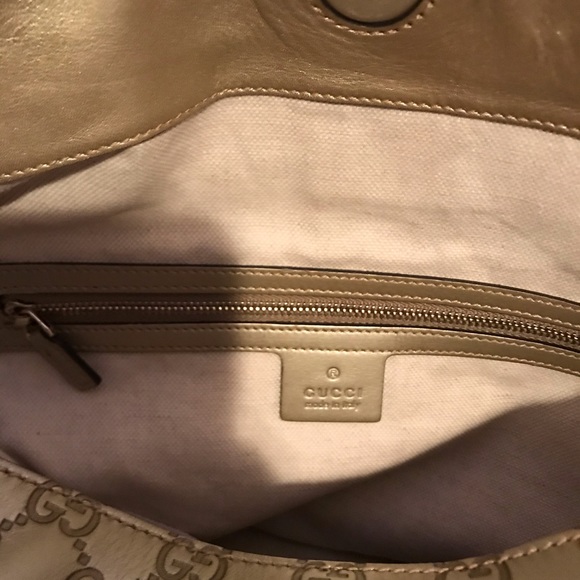 GUCCI Authenic Gold Leather Bag PRISTINE CONDITION - Picture 2 of 6